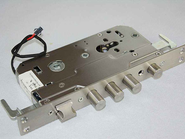 嘉陵24小时上门开锁公司