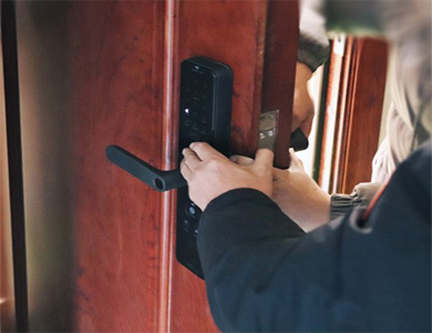 嘉陵24小时上门开锁公司